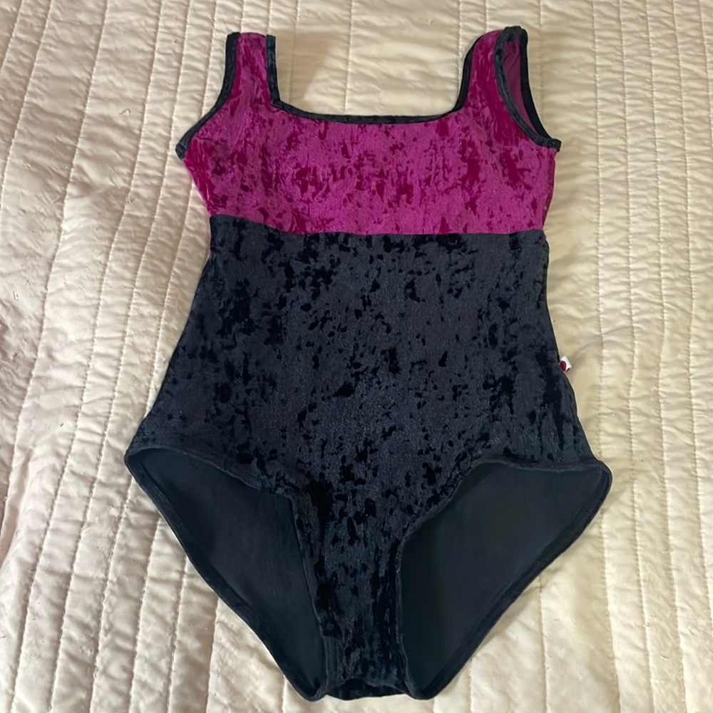 Yumiko ballet leotard